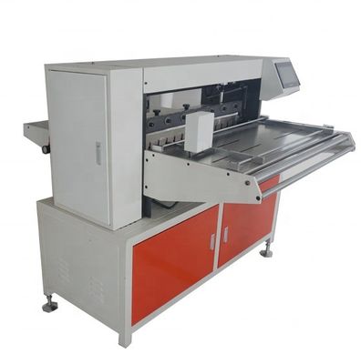 Computerized HEPA Filter Pleating Machine 1KW Knife Paper Pleating Machine 1300mm Werkwijdte