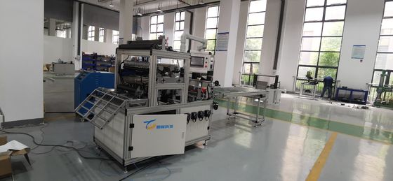Aanpassingsmachine voor het maken van cabine-luchtfilters 10 pleats/min - 20 pleats/min Filterpapier pleatmachine