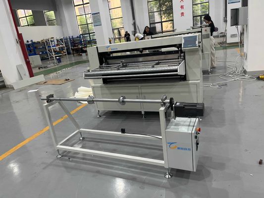 Industriële airconditioning machine voor het maken van zakfilters voor ventilatiesystemen