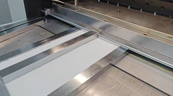 Aangepaste Laminar Air Flow Hood Medisch Aluminium hepa luchtfilter 99,99% Hoge Efficiëntie Voor Cleanroom