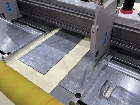 Automatische HEPA-filterpapier voorsnijmachine met CE-certificering