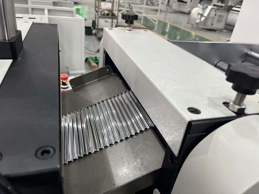 Grote luchtstroom clapboard HEPA-filter diep geplooid aluminium separator HEPA-filter voor HVAC-ploegmachine