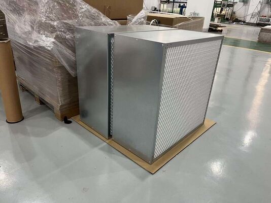 Automatische HEPA-luchtfilterplooimachine zonder scheidingswand voor HVAC-luchtfilterproductie