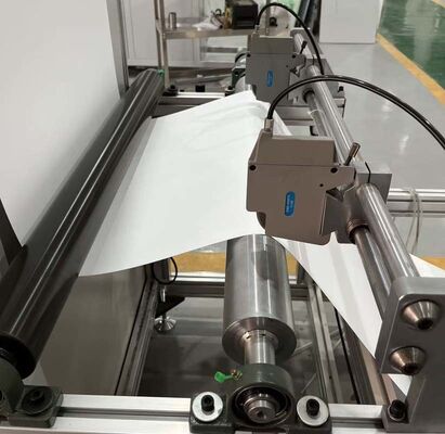 HEPA Glasvezel Plisseermachine Hoge Precisie Efficiënte Automatische Filtermedia Vouwapparatuur